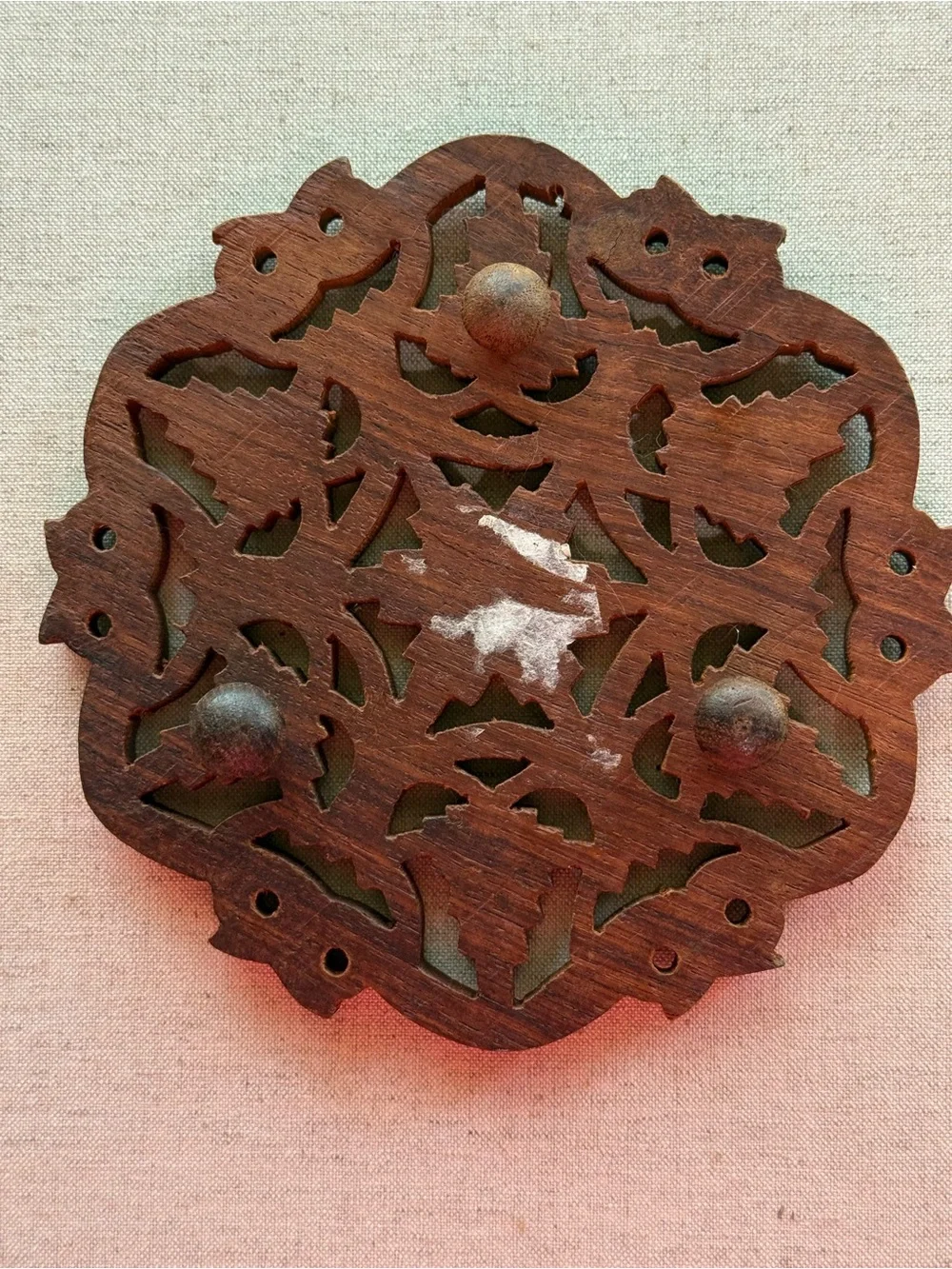 CARVED WOOD FLORAL TRIVET